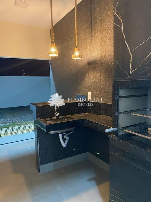 Casa para vender no Shopping Park image 1