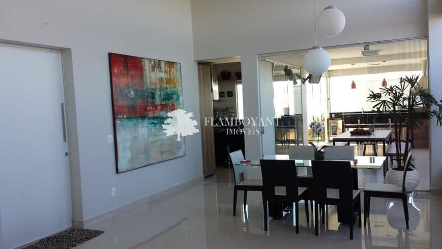 Casa em condomínio para alugar no Laranjeiras image 2