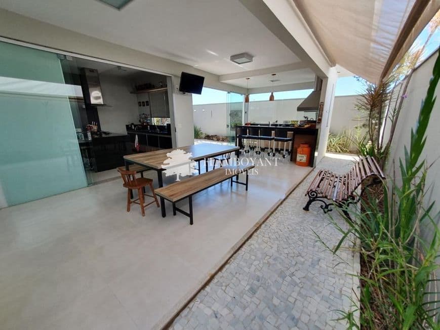 Casa em condomínio para alugar no Laranjeiras image 3